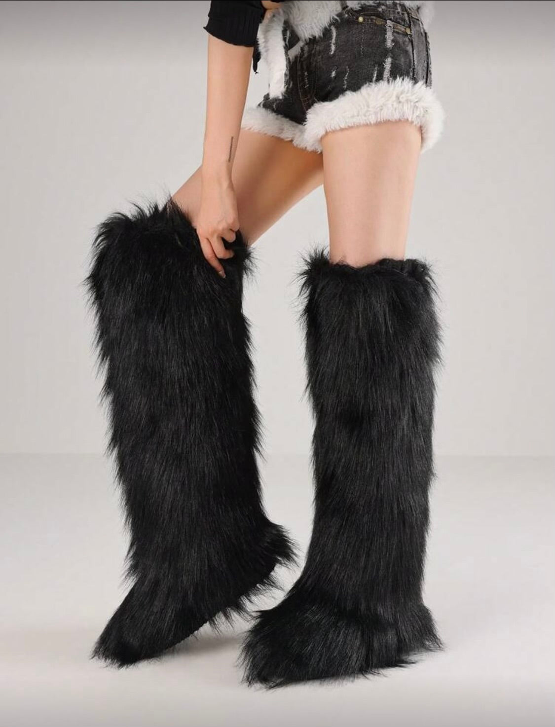 Knee high fur