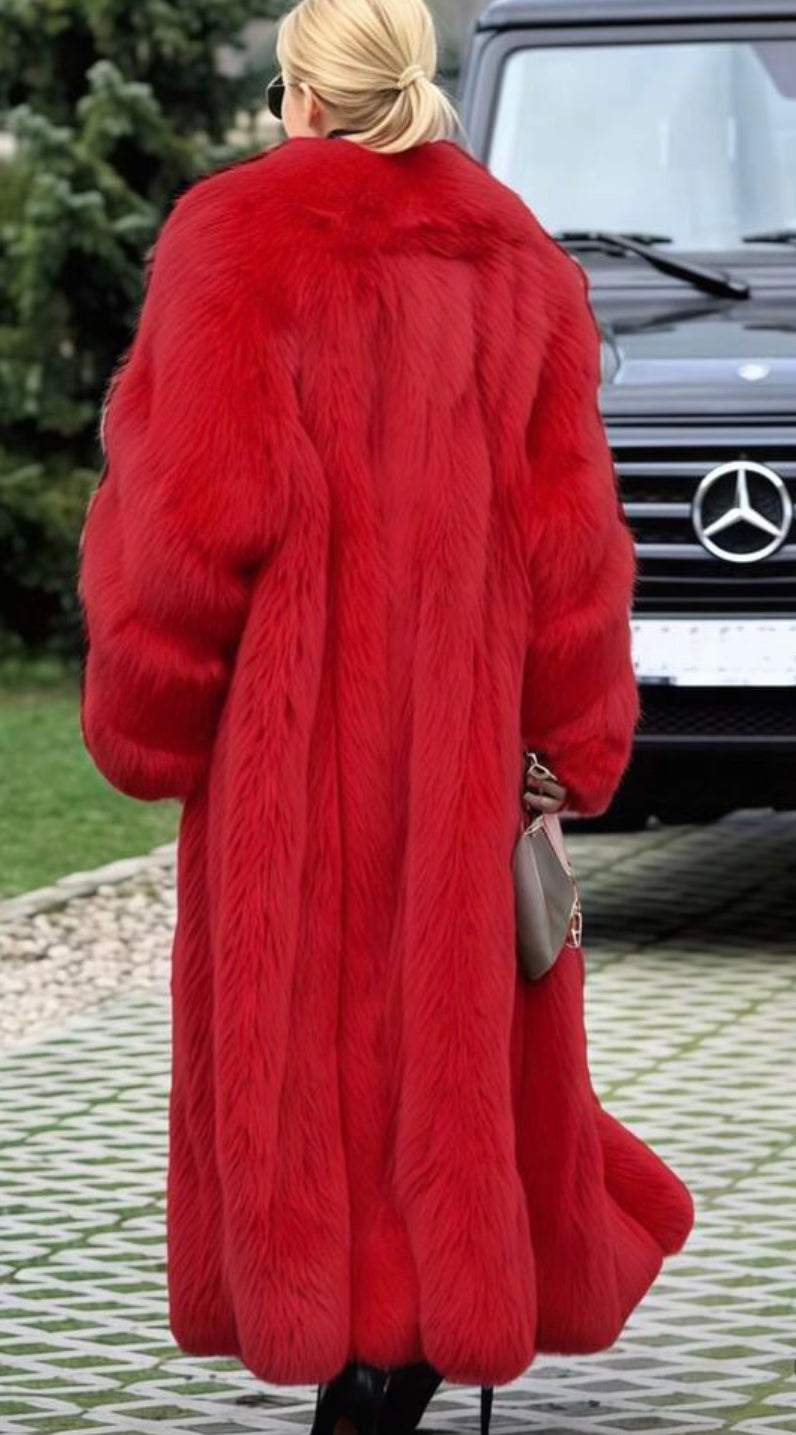 Heavy Girl The Royal Length Fur