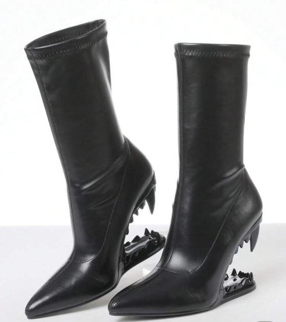 Bit me boots