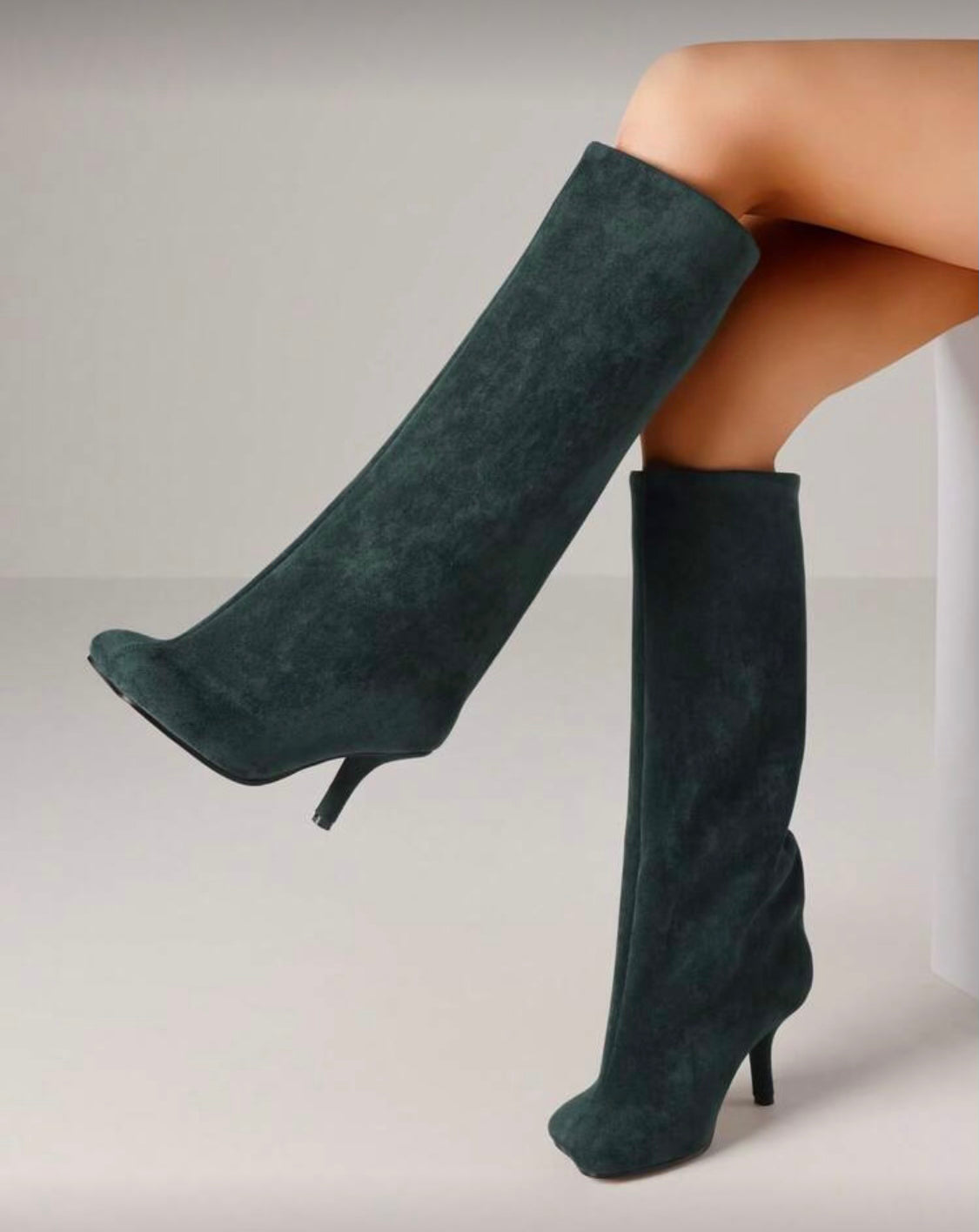 Lossy girl boots